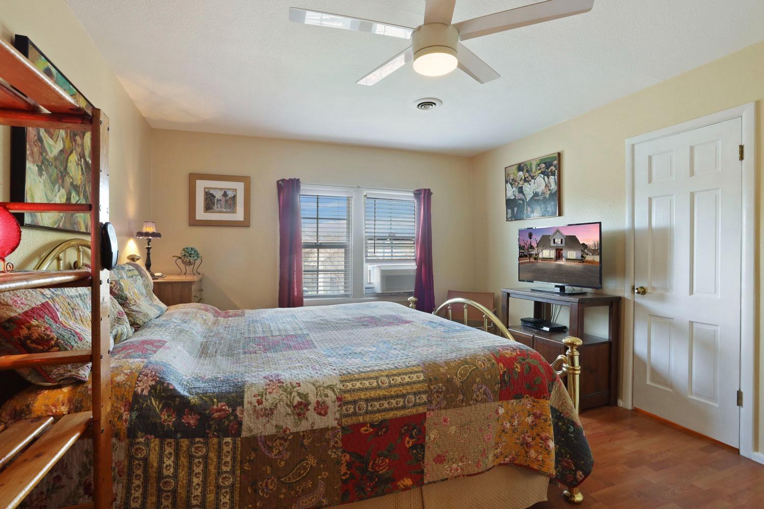 Detail Gallery Image 52 of 91 For 1900 W Lowell Ave, Tracy,  CA 95376 - 5 Beds | 3/1 Baths