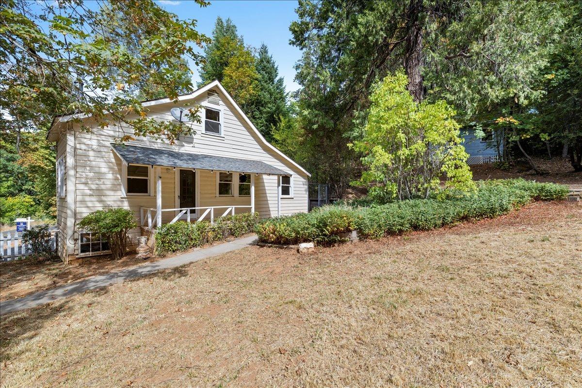 Detail Gallery Image 2 of 80 For 4301 N Canyon Rd, Camino,  CA 95709 - 3 Beds | 3/1 Baths