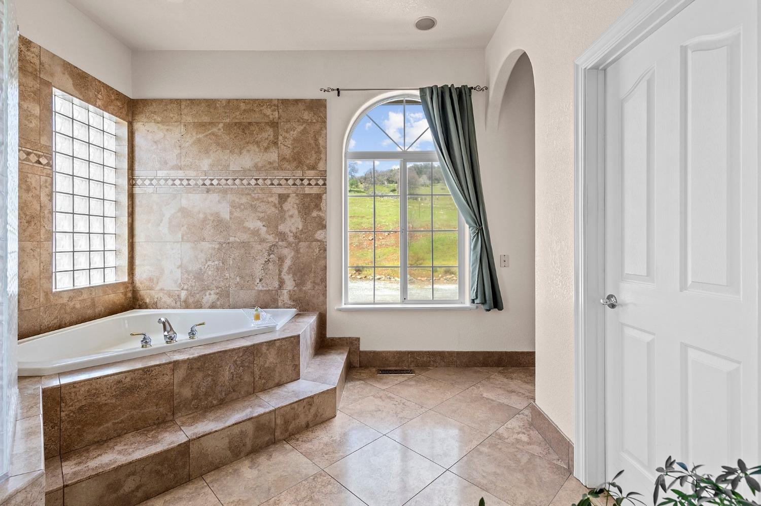 Detail Gallery Image 15 of 75 For 20219 Ponderosa Trl, Volcano,  CA 95689 - 3 Beds | 2/1 Baths