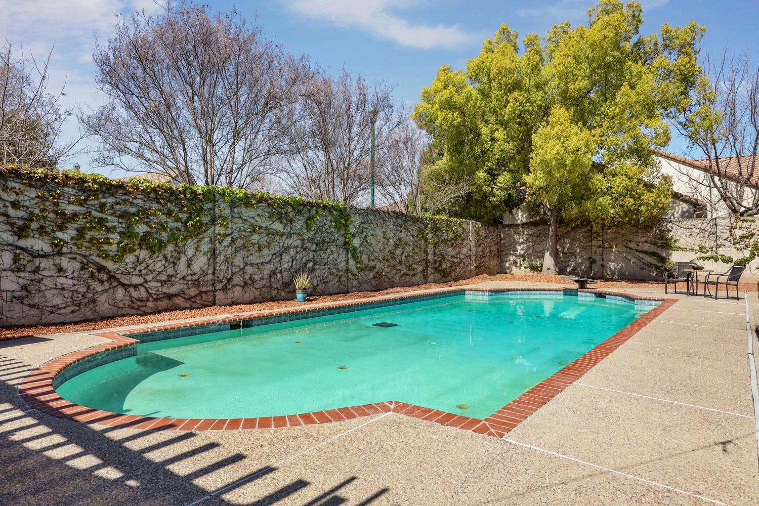 Detail Gallery Image 76 of 91 For 1900 W Lowell Ave, Tracy,  CA 95376 - 5 Beds | 3/1 Baths
