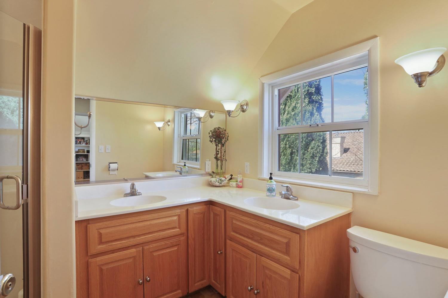 Detail Gallery Image 46 of 91 For 1900 W Lowell Ave, Tracy,  CA 95376 - 5 Beds | 3/1 Baths