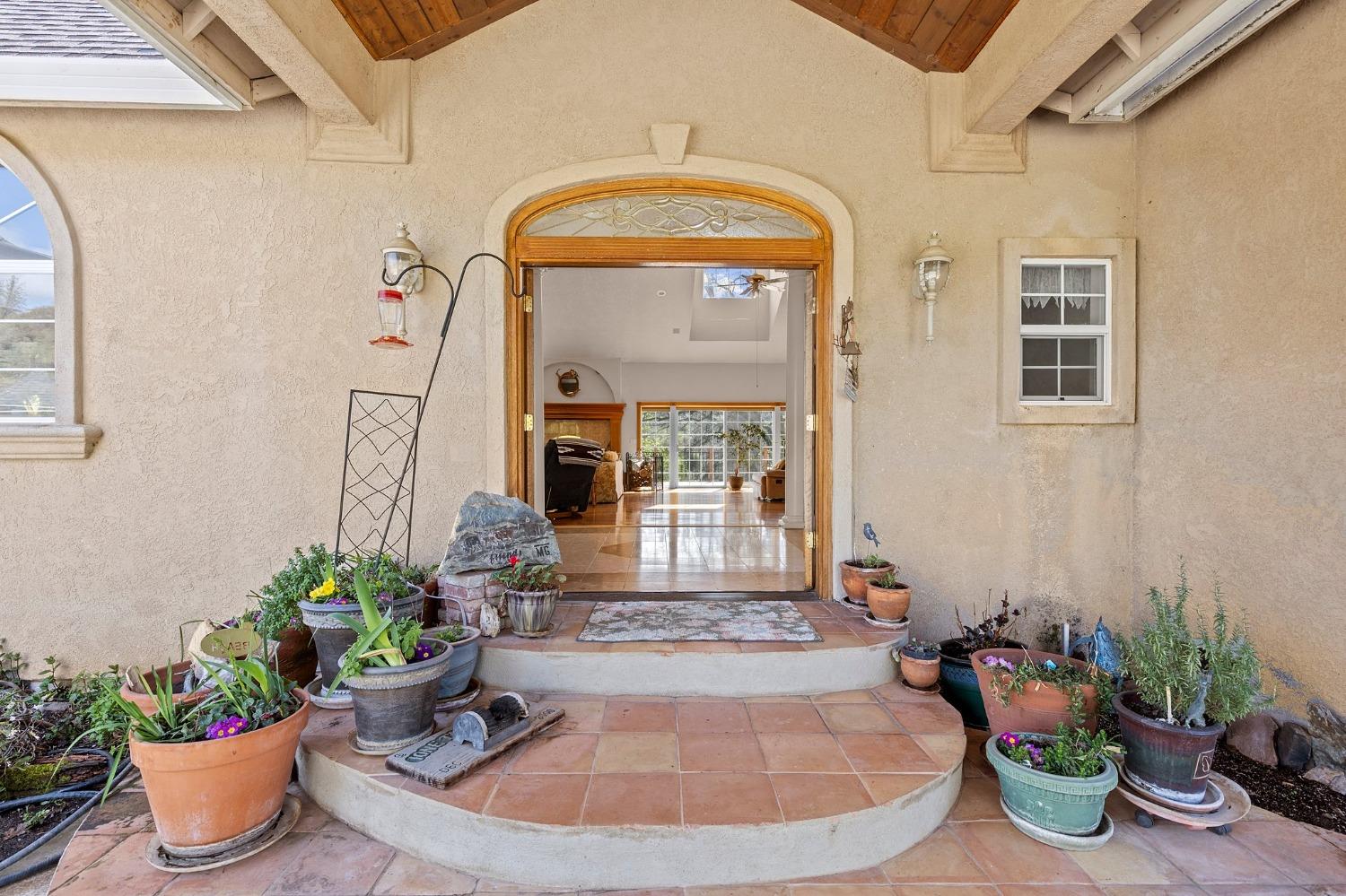 Detail Gallery Image 2 of 75 For 20219 Ponderosa Trl, Volcano,  CA 95689 - 3 Beds | 2/1 Baths