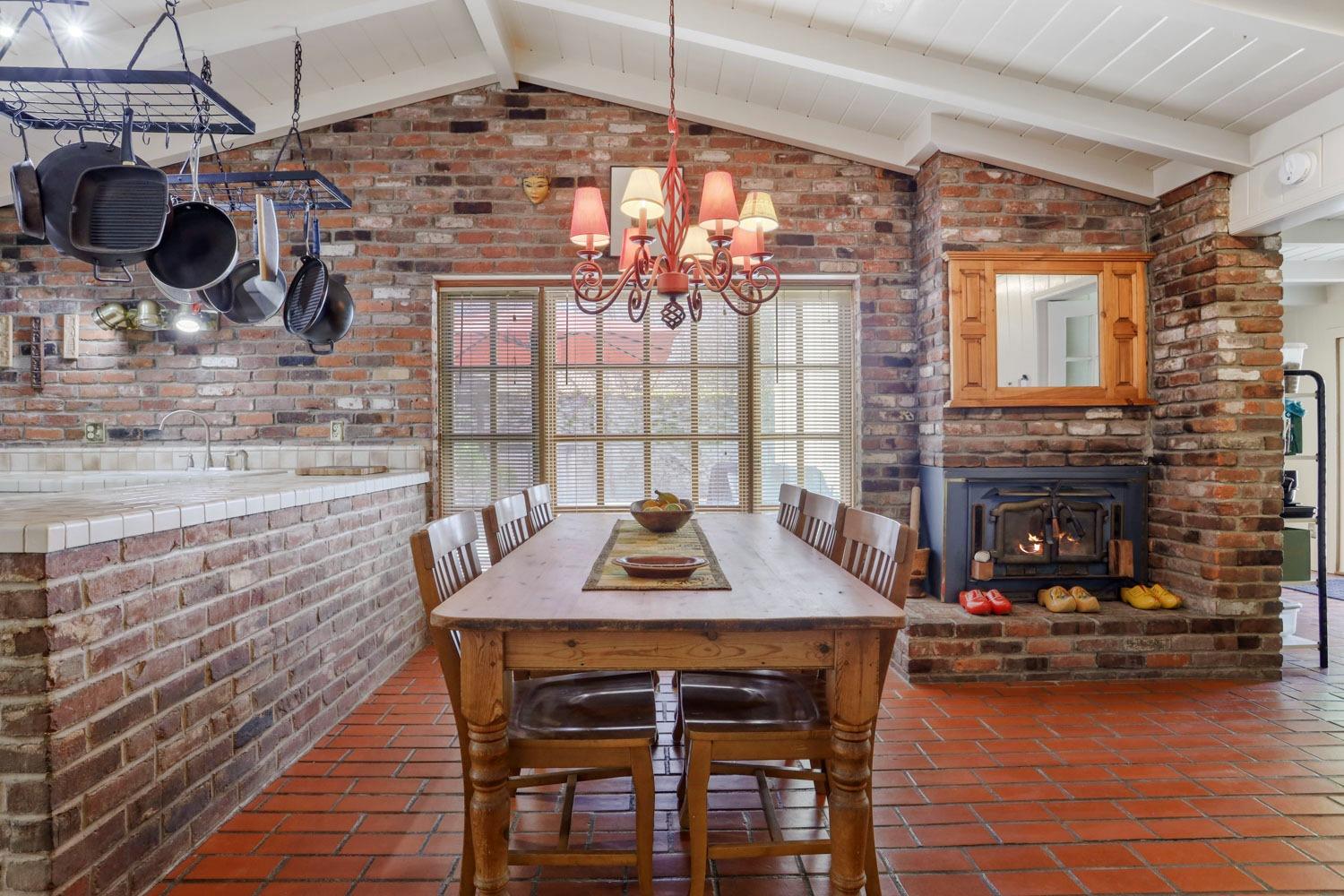 Detail Gallery Image 53 of 91 For 1900 W Lowell Ave, Tracy,  CA 95376 - 5 Beds | 3/1 Baths