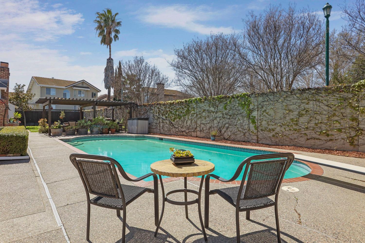 Detail Gallery Image 60 of 91 For 1900 W Lowell Ave, Tracy,  CA 95376 - 5 Beds | 3/1 Baths