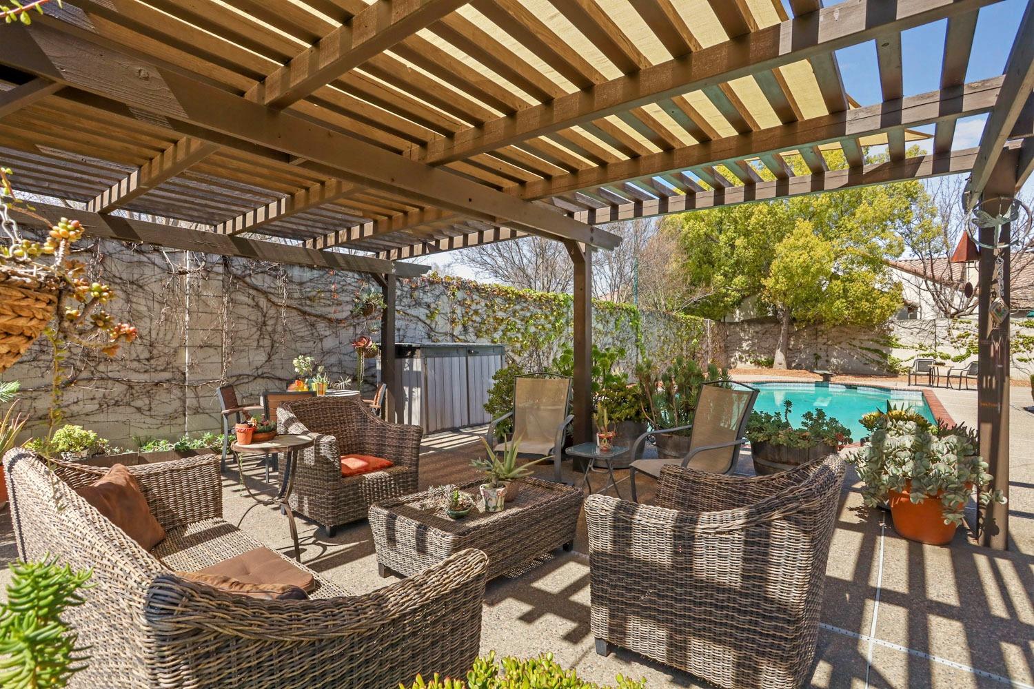 Detail Gallery Image 74 of 91 For 1900 W Lowell Ave, Tracy,  CA 95376 - 5 Beds | 3/1 Baths