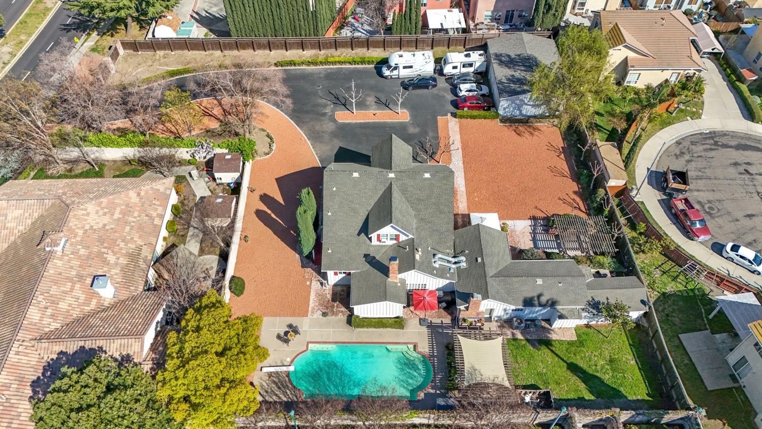 Detail Gallery Image 63 of 91 For 1900 W Lowell Ave, Tracy,  CA 95376 - 5 Beds | 3/1 Baths
