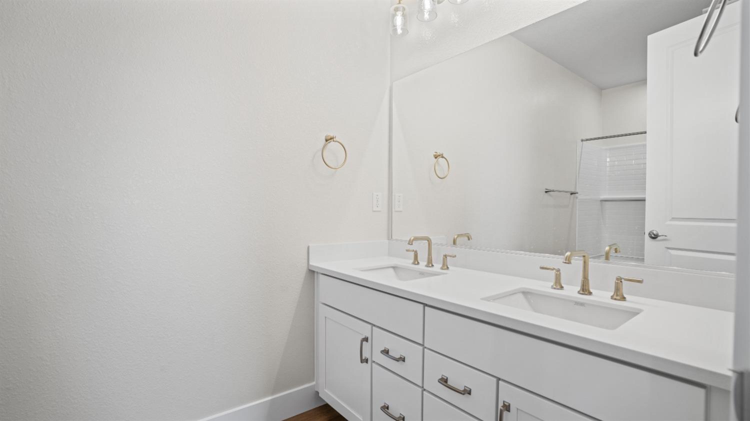 Detail Gallery Image 30 of 42 For 2507 Wisteria Dr, Lodi,  CA 95242 - 4 Beds | 3 Baths