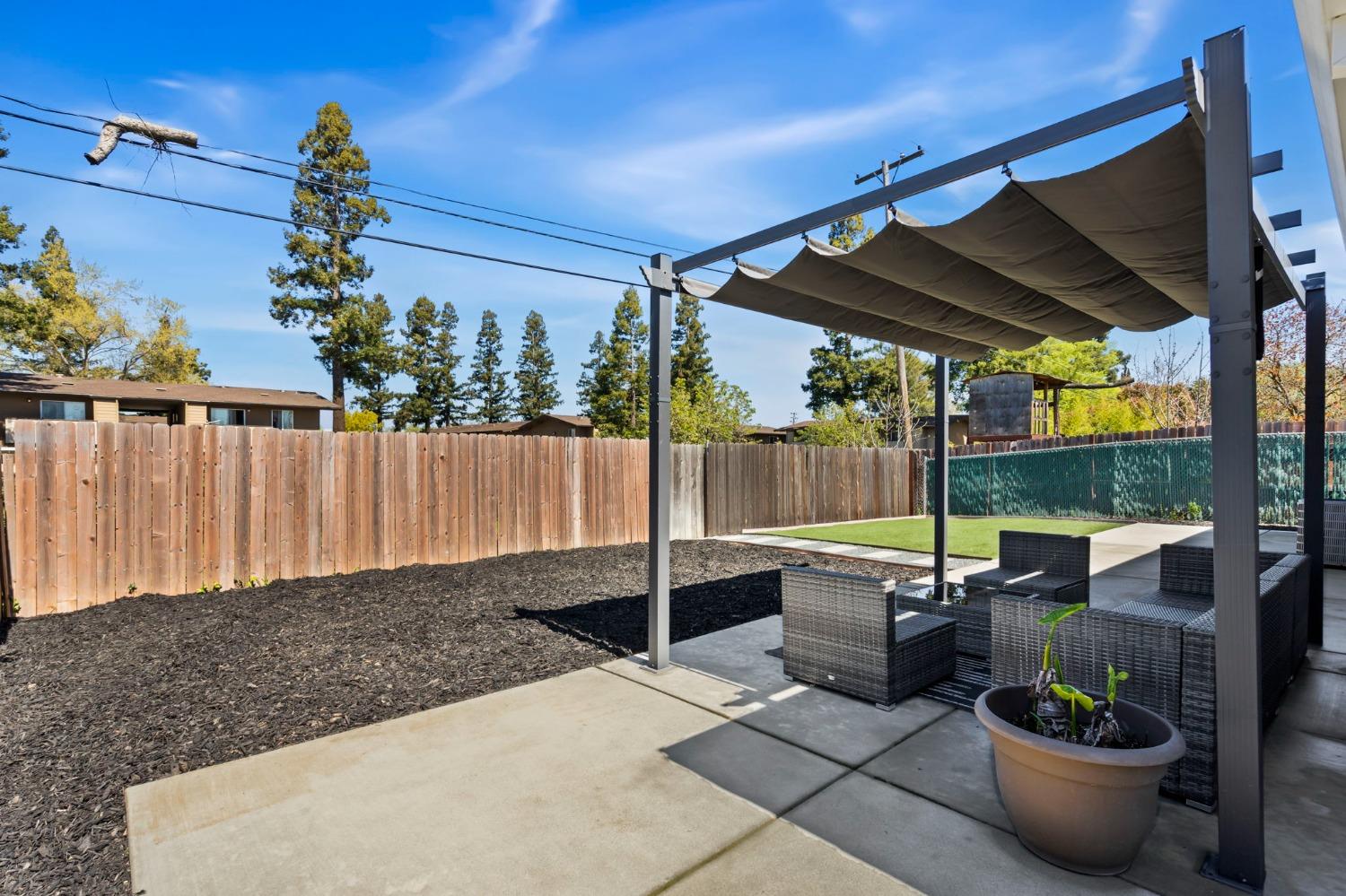 Detail Gallery Image 26 of 30 For 3540 Granby Dr, Sacramento,  CA 95827 - 3 Beds | 2 Baths