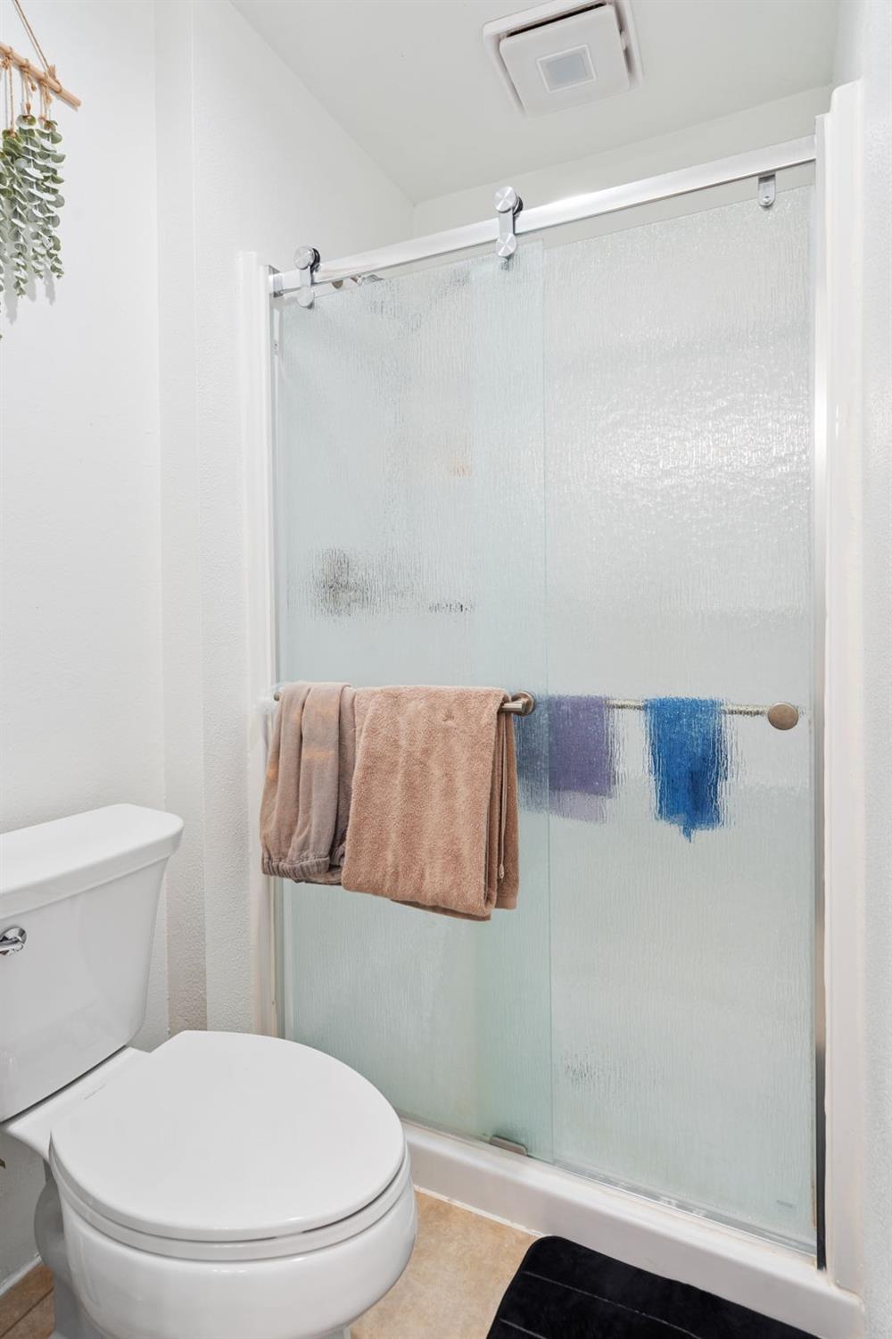 Detail Gallery Image 25 of 30 For 3540 Granby Dr, Sacramento,  CA 95827 - 3 Beds | 2 Baths