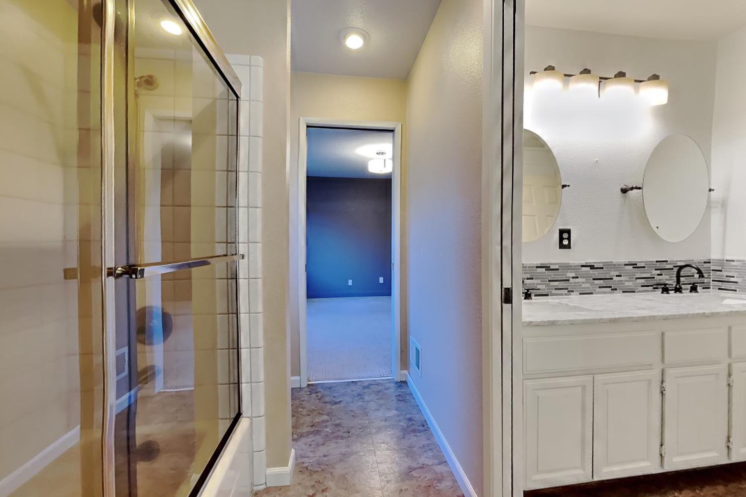 Detail Gallery Image 62 of 92 For 2100 Sherwood - a Ave, Modesto,  CA 95350 - 3 Beds | 2/1 Baths