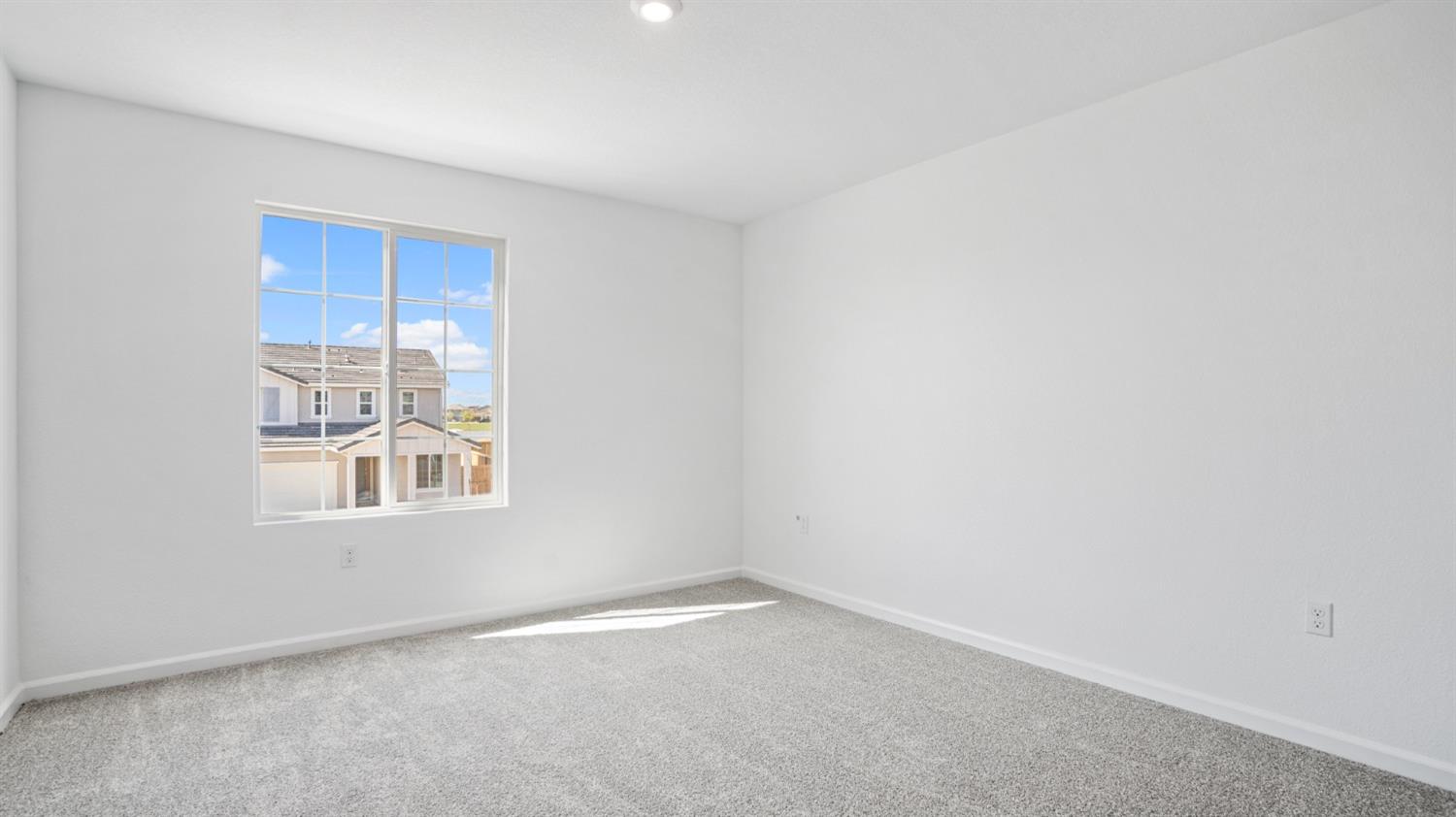 Detail Gallery Image 31 of 43 For 1095 Jarupa Dr, Lathrop,  CA 95330 - 4 Beds | 2 Baths