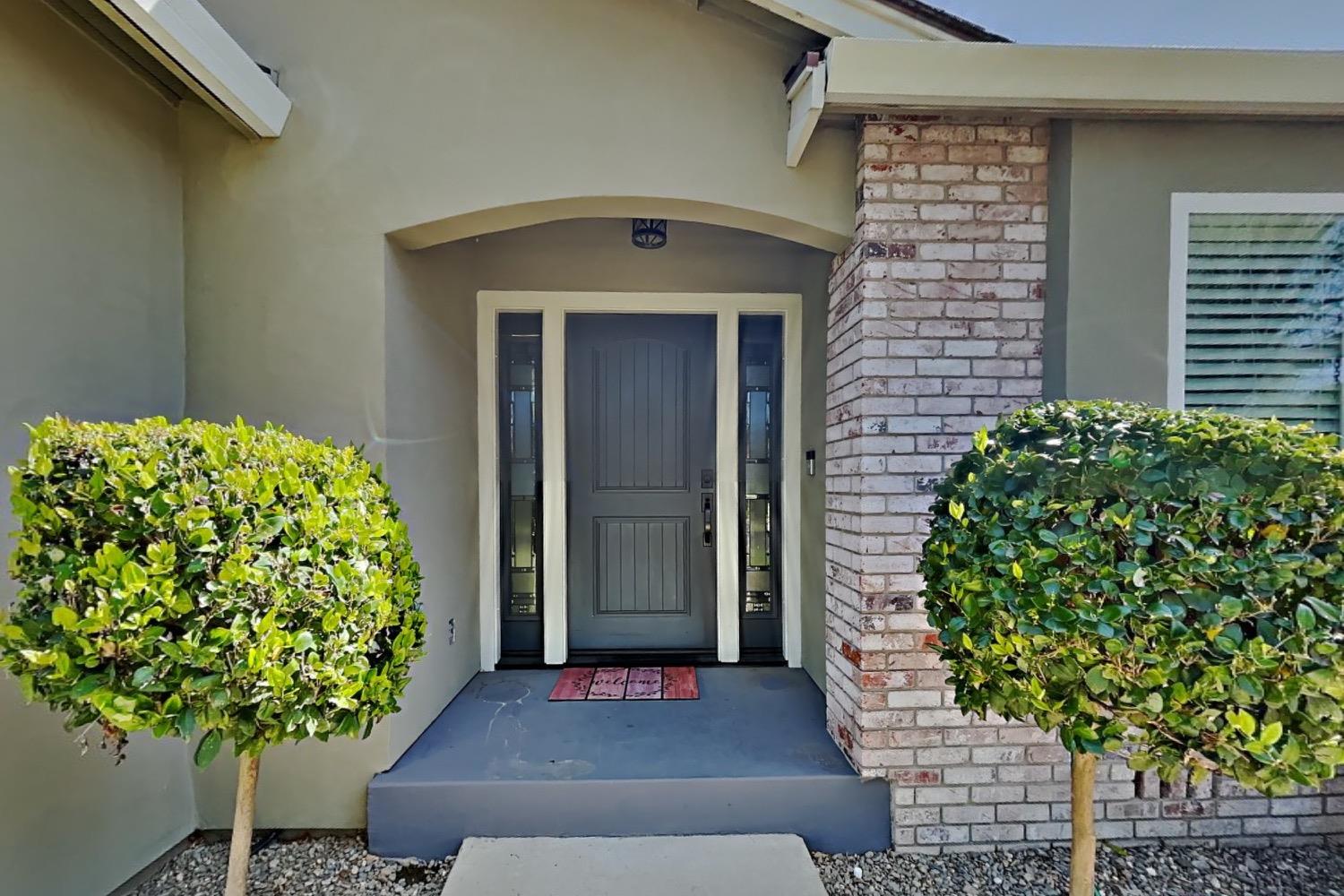 Detail Gallery Image 12 of 92 For 2100 Sherwood - a Ave, Modesto,  CA 95350 - 3 Beds | 2/1 Baths