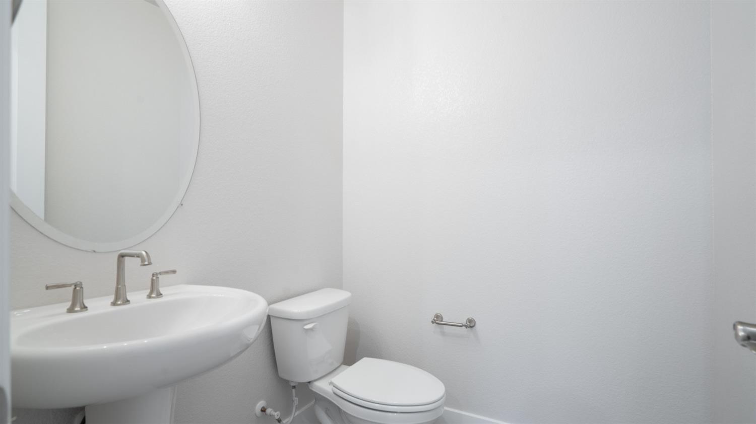Detail Gallery Image 7 of 46 For 2519 Wisteria Dr, Lodi,  CA 95242 - 4 Beds | 3/1 Baths