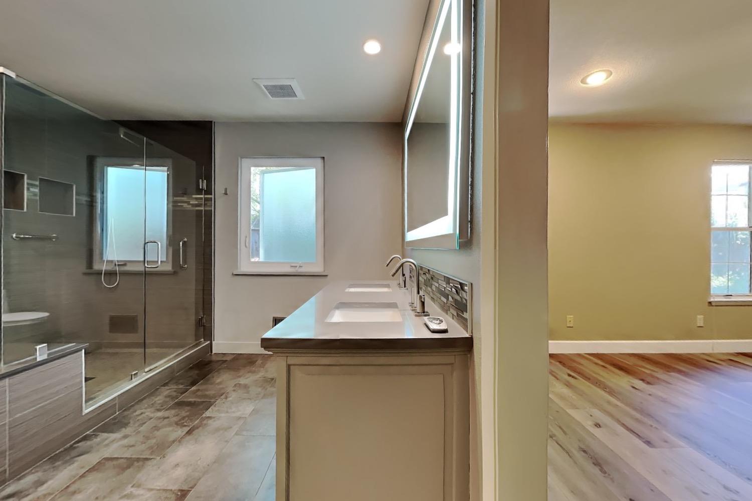 Detail Gallery Image 71 of 92 For 2100 Sherwood - a Ave, Modesto,  CA 95350 - 3 Beds | 2/1 Baths