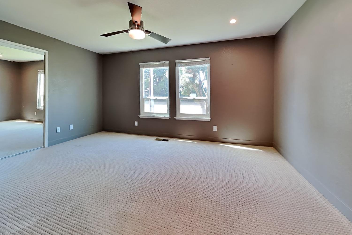 Detail Gallery Image 57 of 92 For 2100 Sherwood - a Ave, Modesto,  CA 95350 - 3 Beds | 2/1 Baths