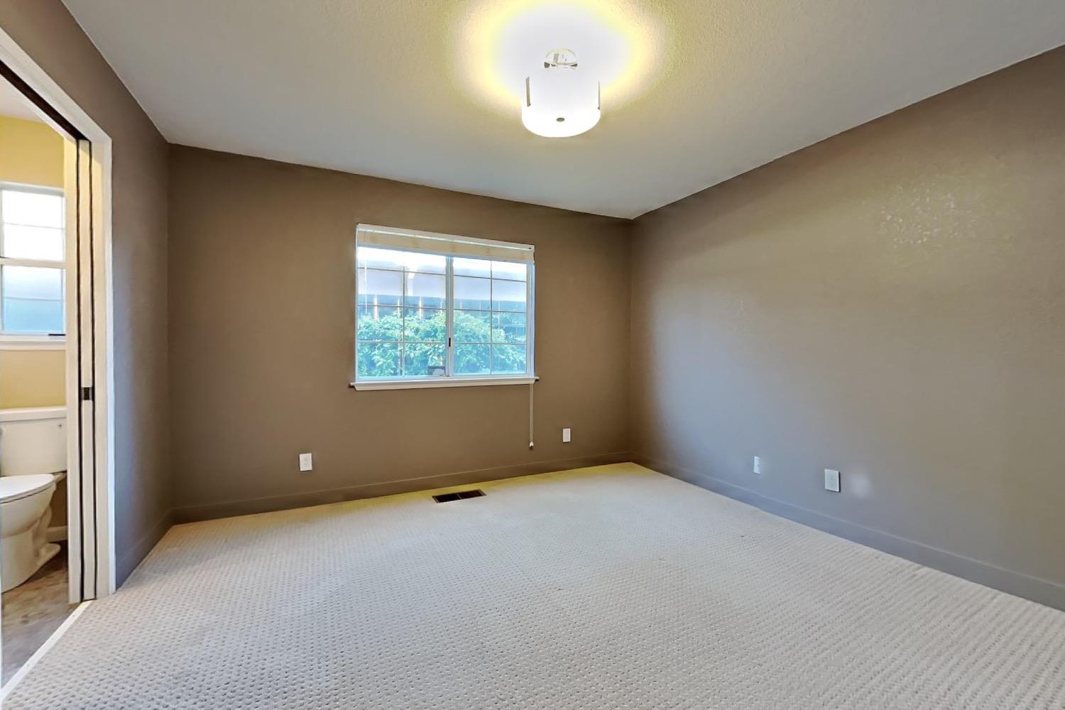 Detail Gallery Image 64 of 92 For 2100 Sherwood - a Ave, Modesto,  CA 95350 - 3 Beds | 2/1 Baths
