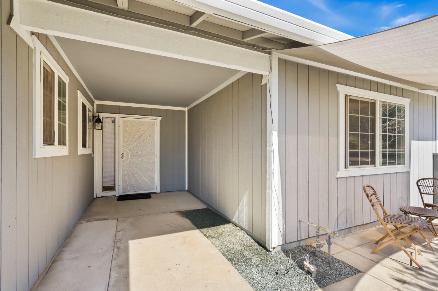 Detail Gallery Image 5 of 30 For 3540 Granby Dr, Sacramento,  CA 95827 - 3 Beds | 2 Baths