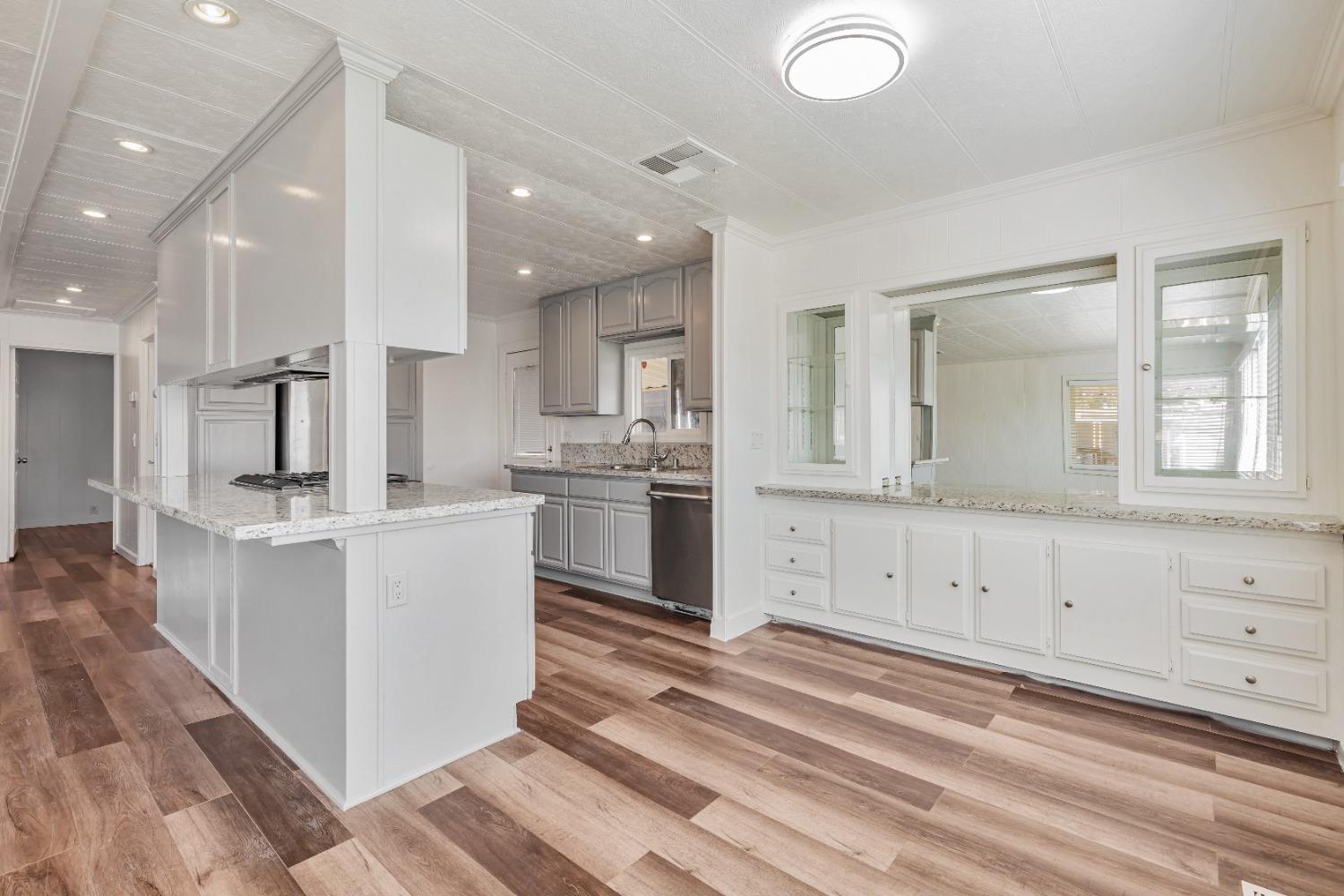 Detail Gallery Image 10 of 30 For 4900 N Highway 99 151, Stockton,  CA 95212 - 3 Beds | 2 Baths