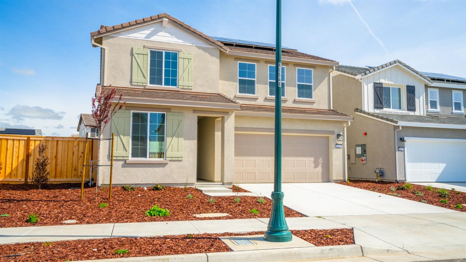 Detail Gallery Image 3 of 43 For 1095 Jarupa Dr, Lathrop,  CA 95330 - 4 Beds | 2 Baths