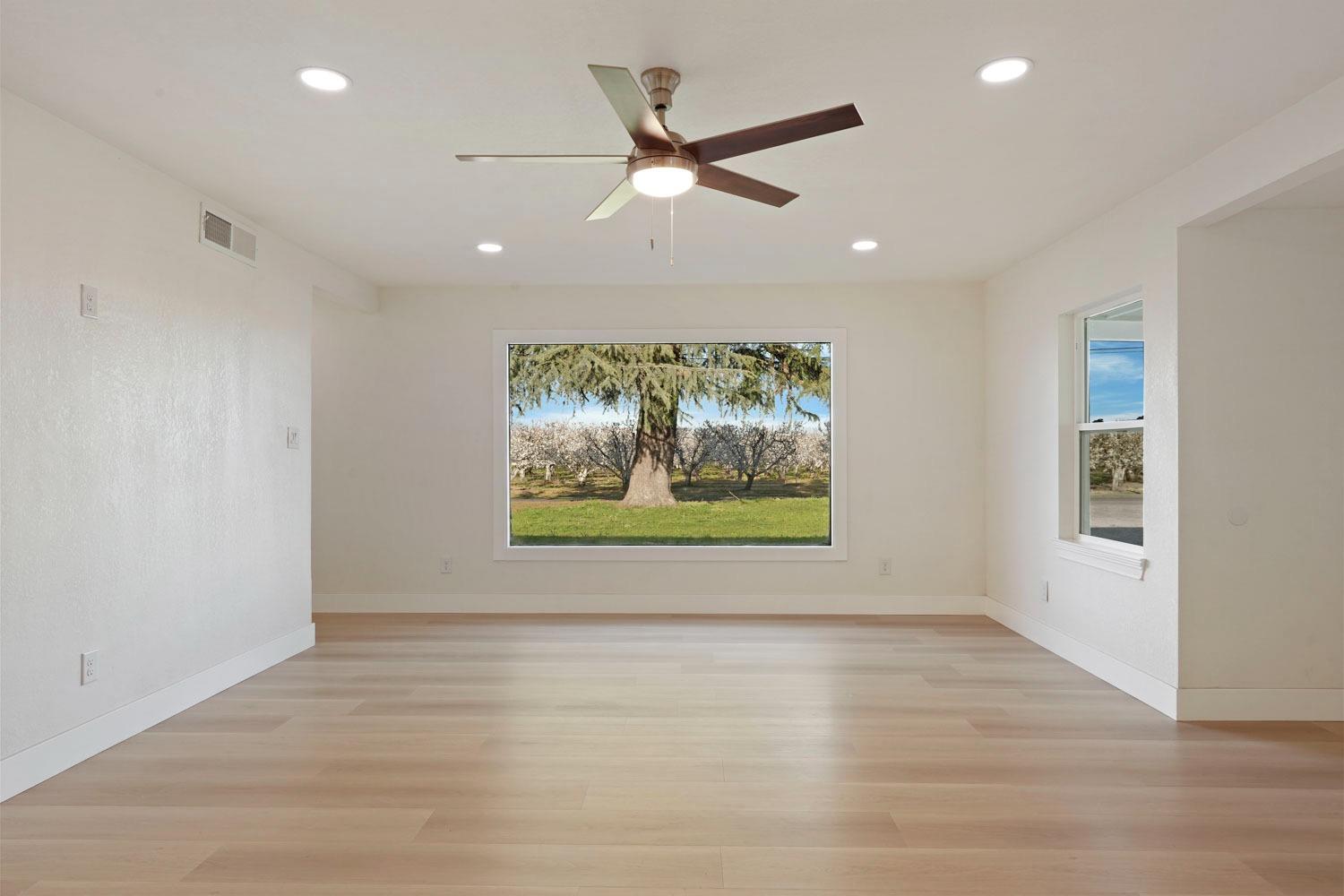 Detail Gallery Image 20 of 74 For 4039 Wilmarth, Stockton,  CA 95215 - 3 Beds | 2 Baths