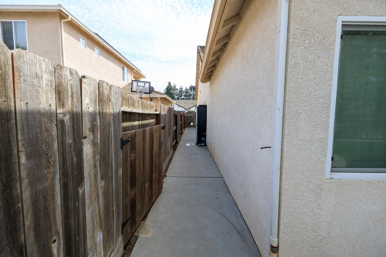 Detail Gallery Image 74 of 79 For 4303 Pimentel Dr, Denair,  CA 95316 - 4 Beds | 2 Baths