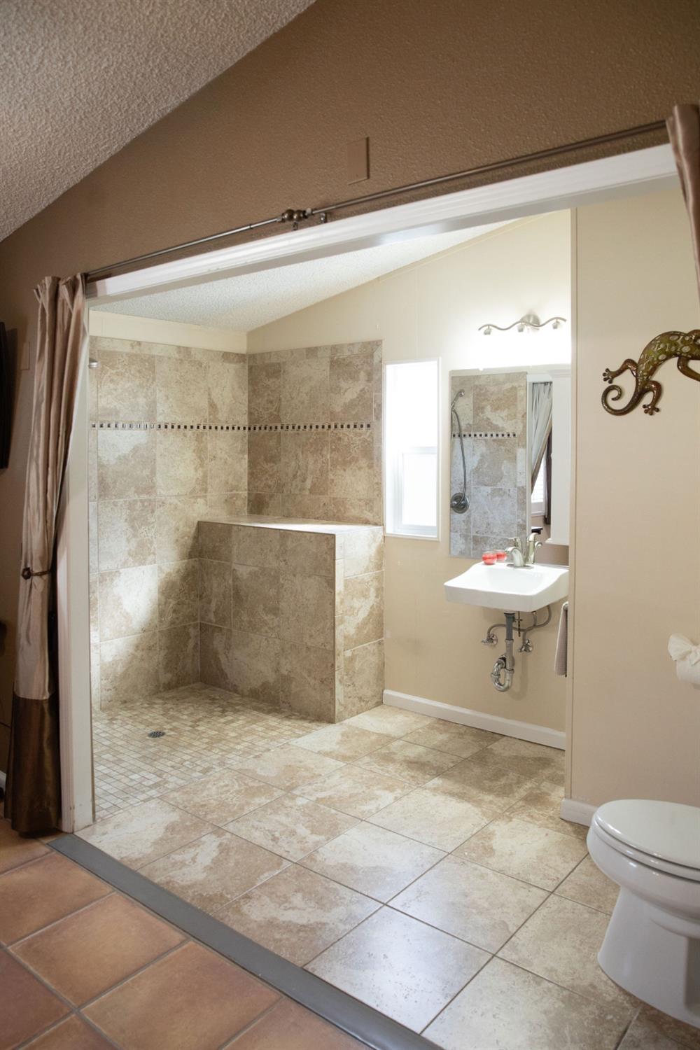 Detail Gallery Image 23 of 47 For 350 Pleasant Valley Rd 51, Diamond Springs,  CA 95619 - 3 Beds | 2 Baths