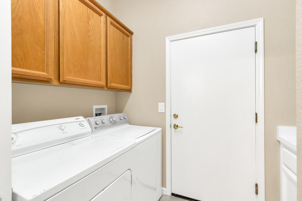 Crestwood Way, Rocklin, California image 30