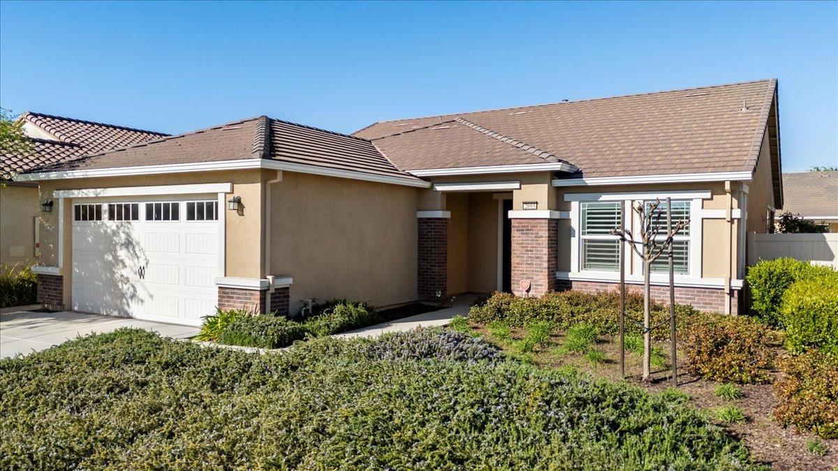 Detail Gallery Image 4 of 80 For 2693 Shadow Berry Dr, Manteca,  CA 95336 - 3 Beds | 2 Baths