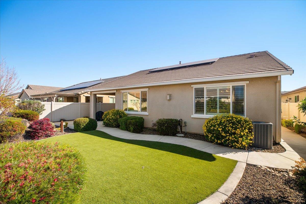 Detail Gallery Image 44 of 80 For 2693 Shadow Berry Dr, Manteca,  CA 95336 - 3 Beds | 2 Baths