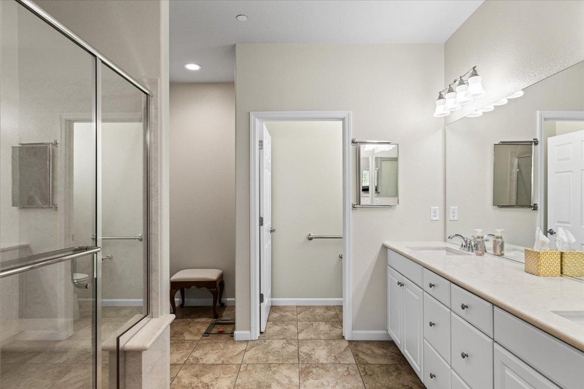 Detail Gallery Image 23 of 80 For 2693 Shadow Berry Dr, Manteca,  CA 95336 - 3 Beds | 2 Baths
