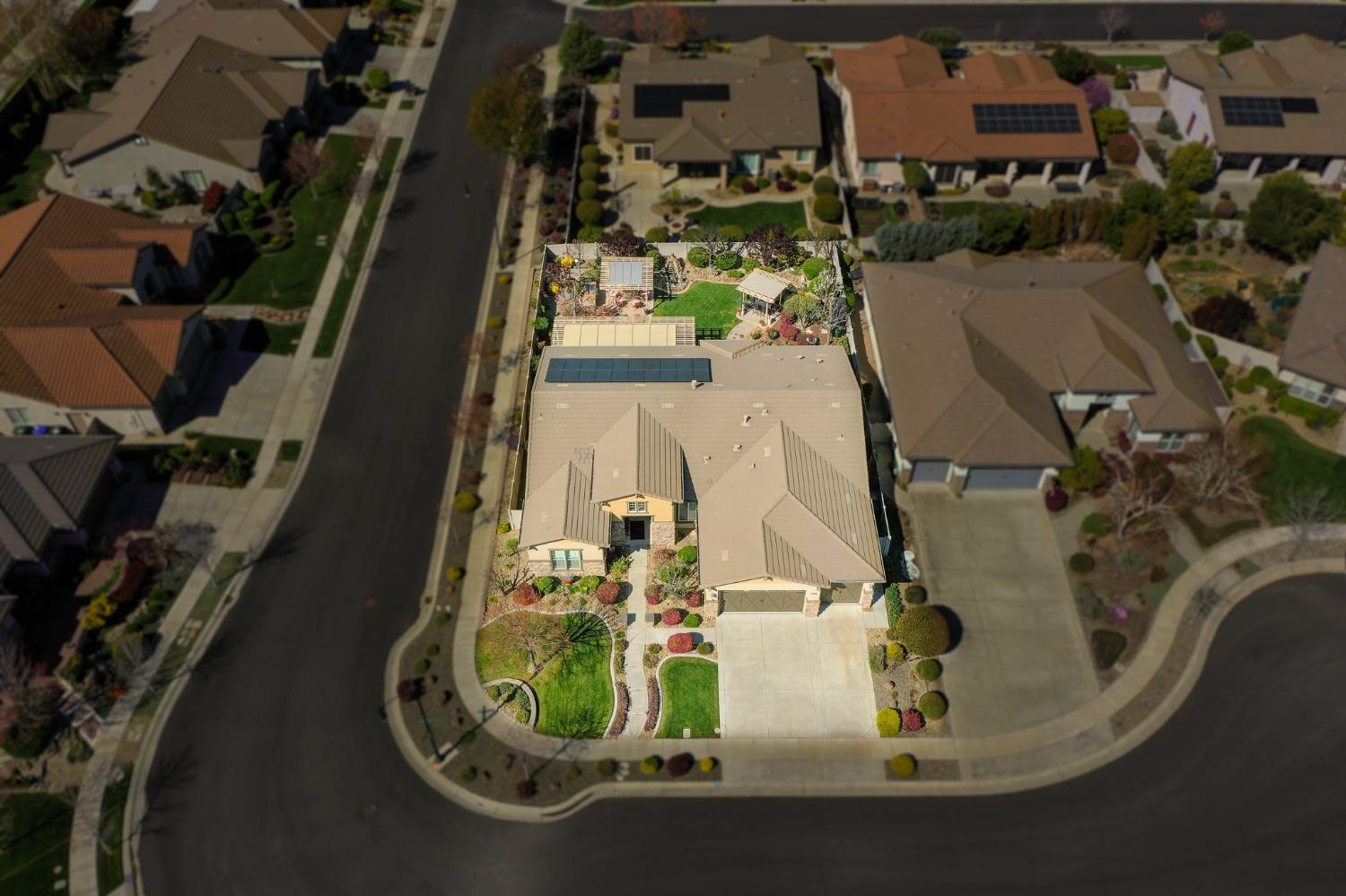 Detail Gallery Image 52 of 59 For 2125 Knollwood Ct, Manteca,  CA 95336 - 3 Beds | 2/1 Baths