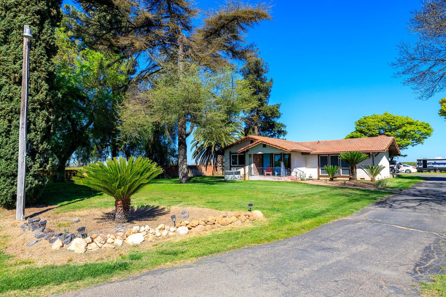 Detail Gallery Image 10 of 74 For 7270 State Hwy 140, Atwater,  CA 95386 - 2 Beds | 2 Baths
