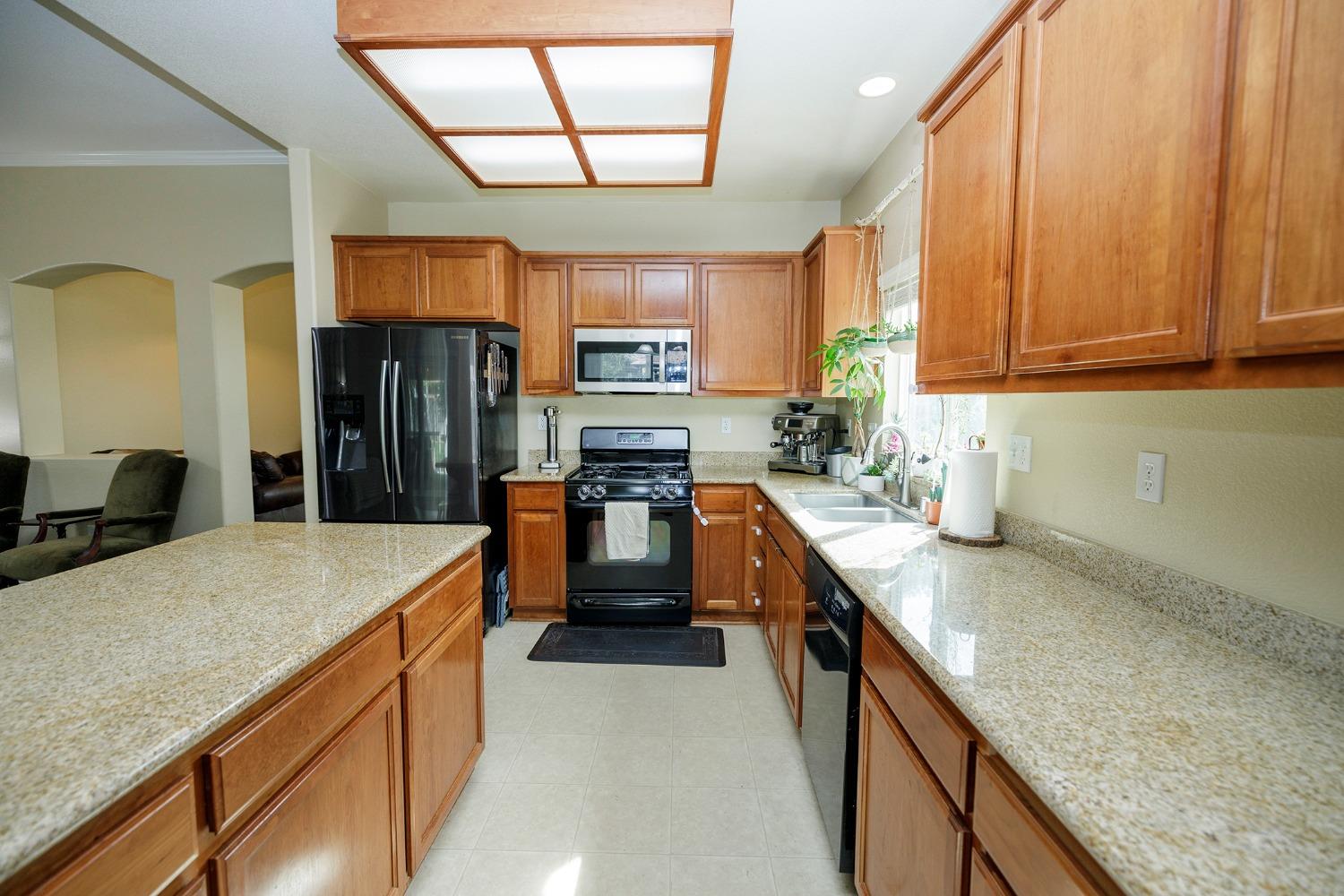 Detail Gallery Image 30 of 79 For 4303 Pimentel Dr, Denair,  CA 95316 - 4 Beds | 2 Baths