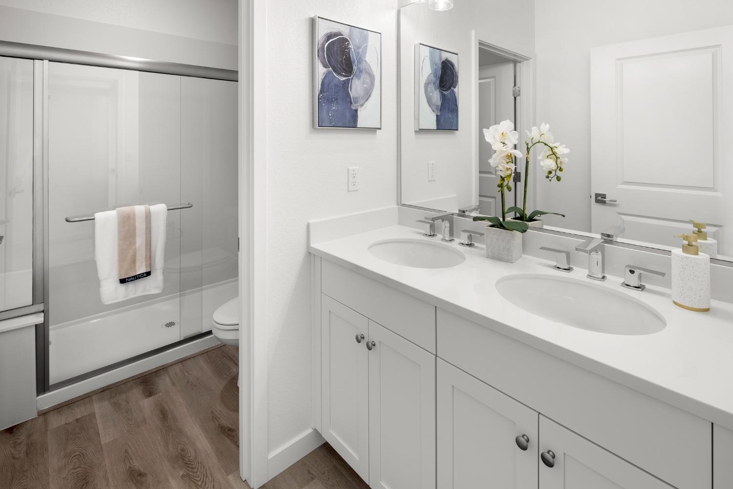 Detail Gallery Image 19 of 35 For 8660 Starburst Way, Sacramento,  CA 95823 - 3 Beds | 2 Baths