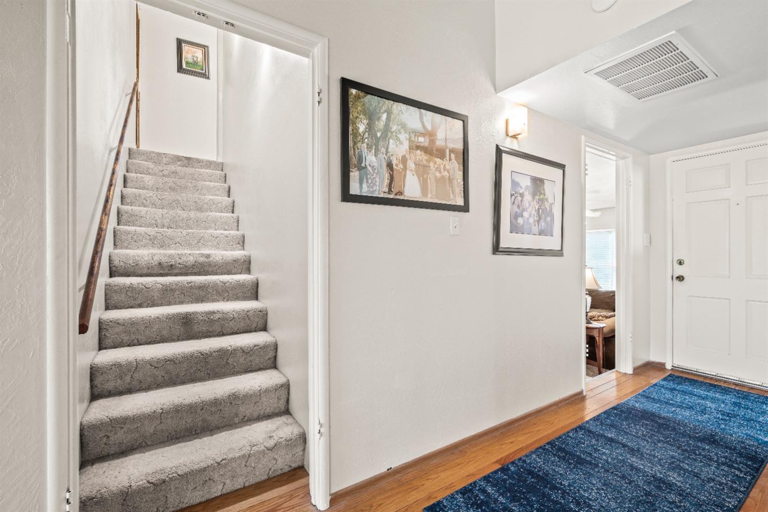 Detail Gallery Image 24 of 39 For 3529 Ridgewood Way, Sacramento,  CA 95821 - 4 Beds | 2/1 Baths