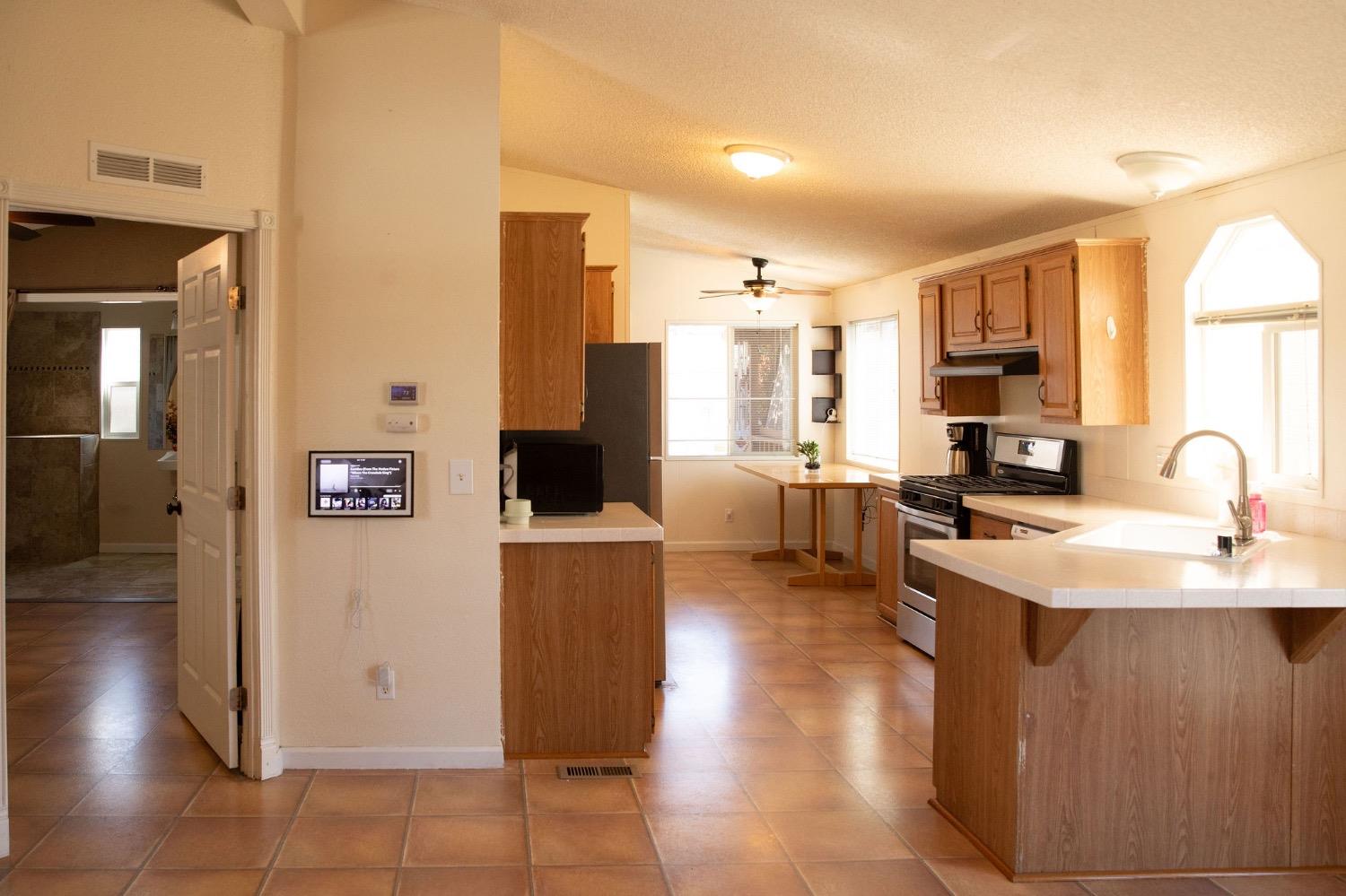 Detail Gallery Image 11 of 47 For 350 Pleasant Valley Rd 51, Diamond Springs,  CA 95619 - 3 Beds | 2 Baths