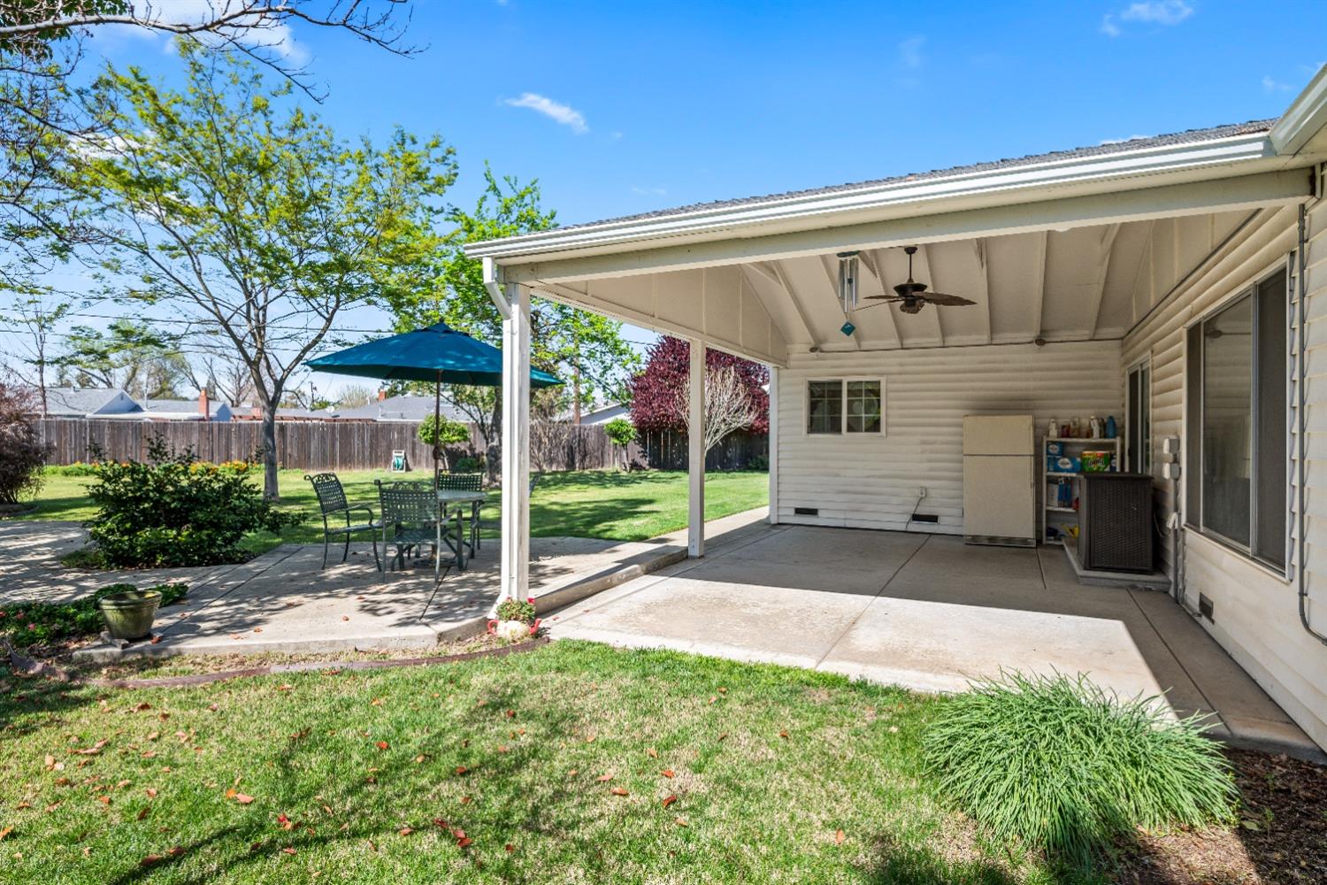 Detail Gallery Image 32 of 39 For 3529 Ridgewood Way, Sacramento,  CA 95821 - 4 Beds | 2/1 Baths