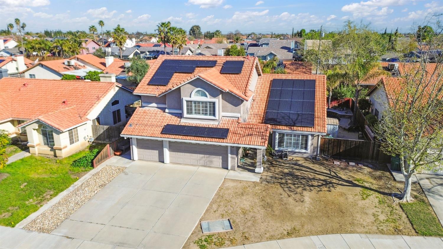 Detail Gallery Image 2 of 82 For 686 Tusky Ave, Los Banos,  CA 93635 - 4 Beds | 3 Baths