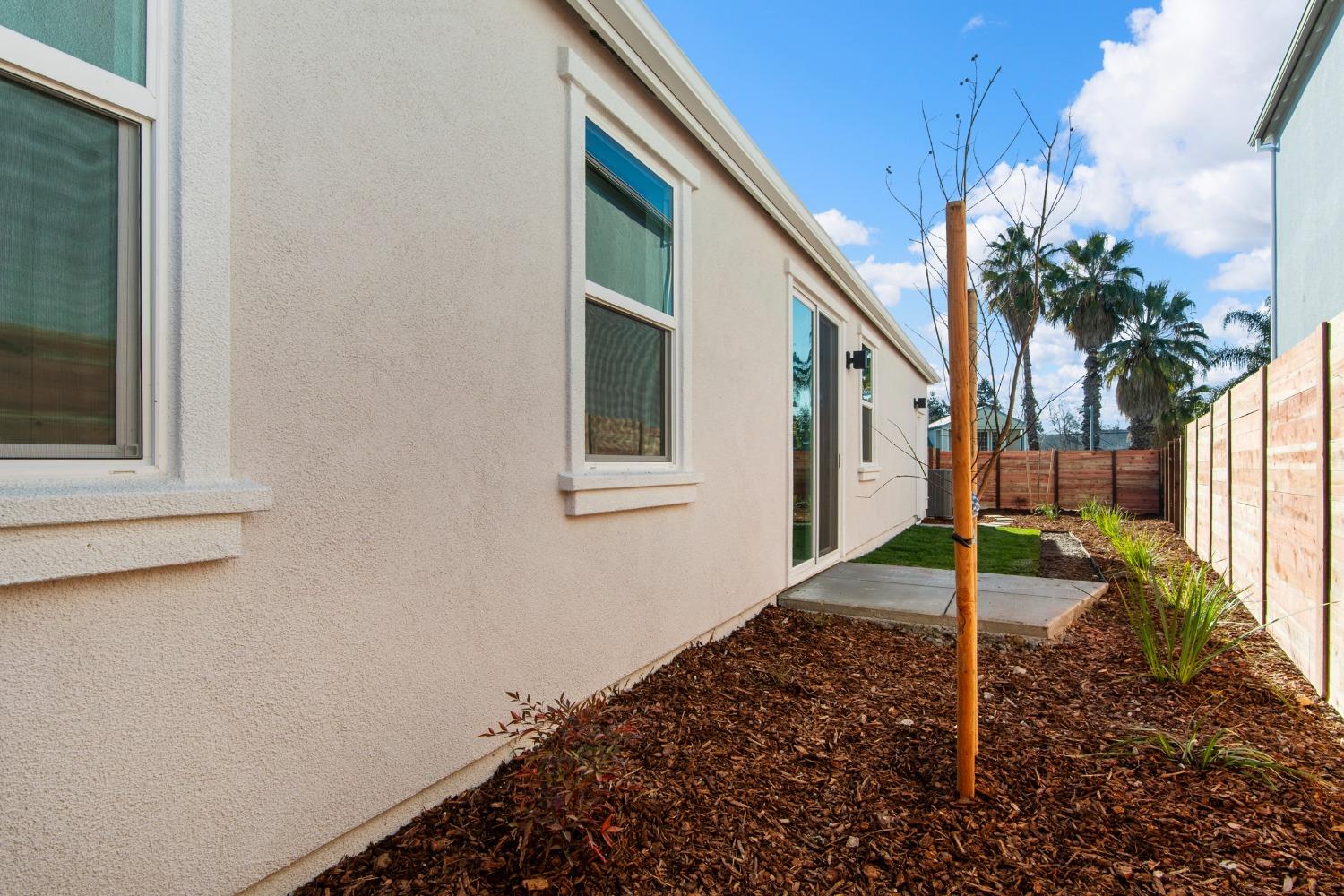 Detail Gallery Image 29 of 35 For 8660 Starburst Way, Sacramento,  CA 95823 - 3 Beds | 2 Baths