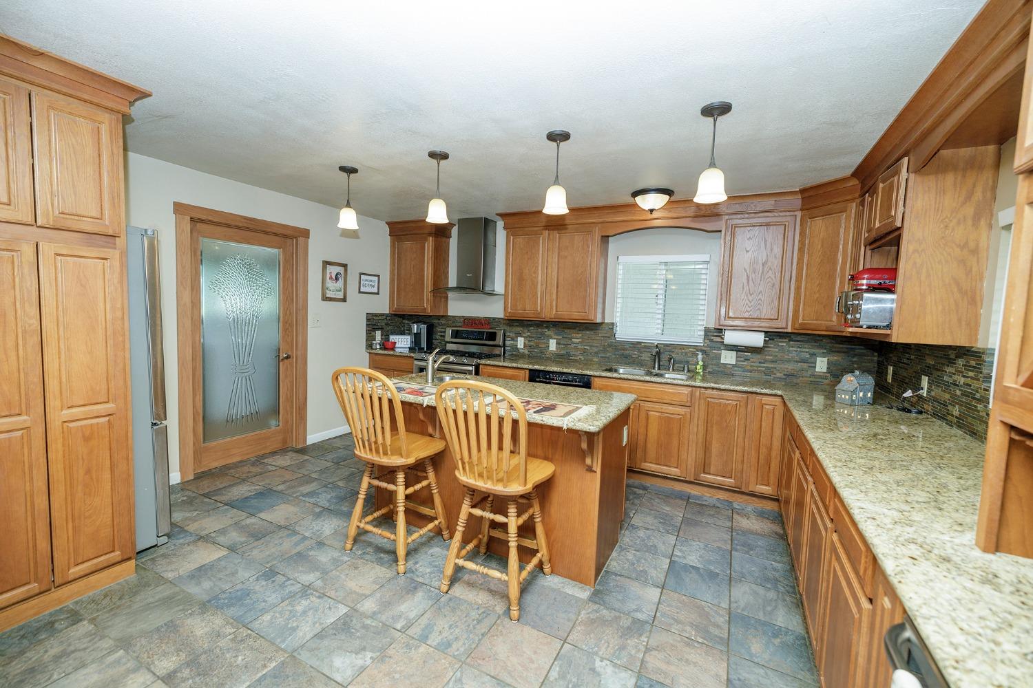 Detail Gallery Image 28 of 74 For 7270 State Hwy 140, Atwater,  CA 95386 - 2 Beds | 2 Baths