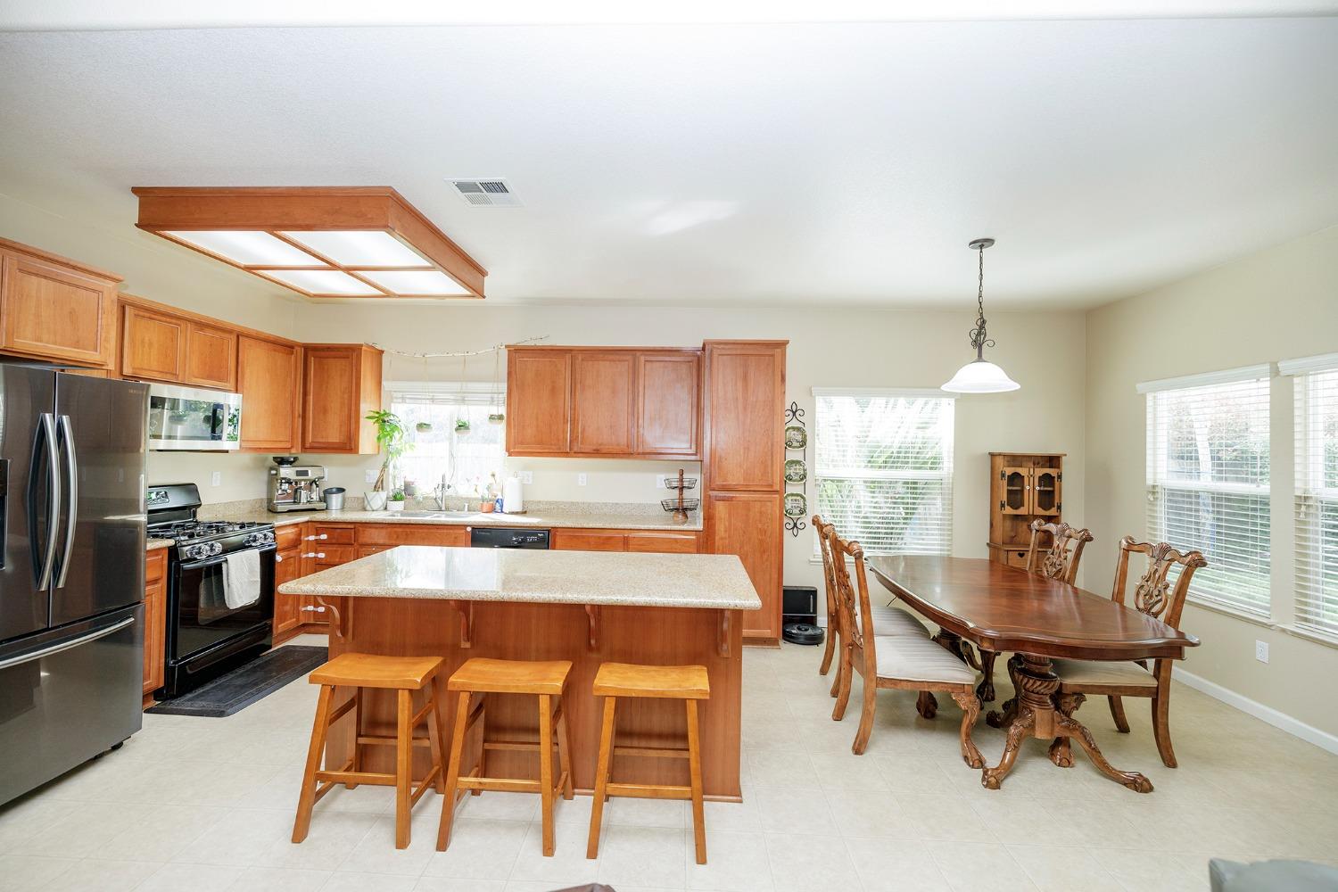 Detail Gallery Image 28 of 79 For 4303 Pimentel Dr, Denair,  CA 95316 - 4 Beds | 2 Baths