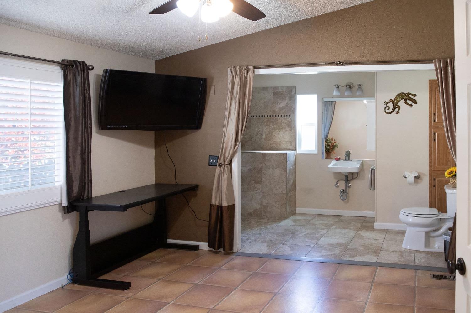 Detail Gallery Image 20 of 47 For 350 Pleasant Valley Rd 51, Diamond Springs,  CA 95619 - 3 Beds | 2 Baths