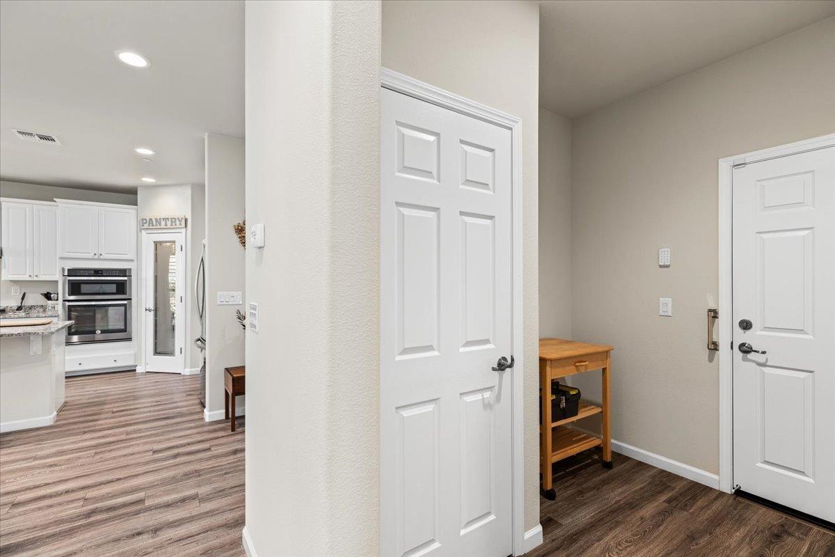 Detail Gallery Image 34 of 80 For 2693 Shadow Berry Dr, Manteca,  CA 95336 - 3 Beds | 2 Baths