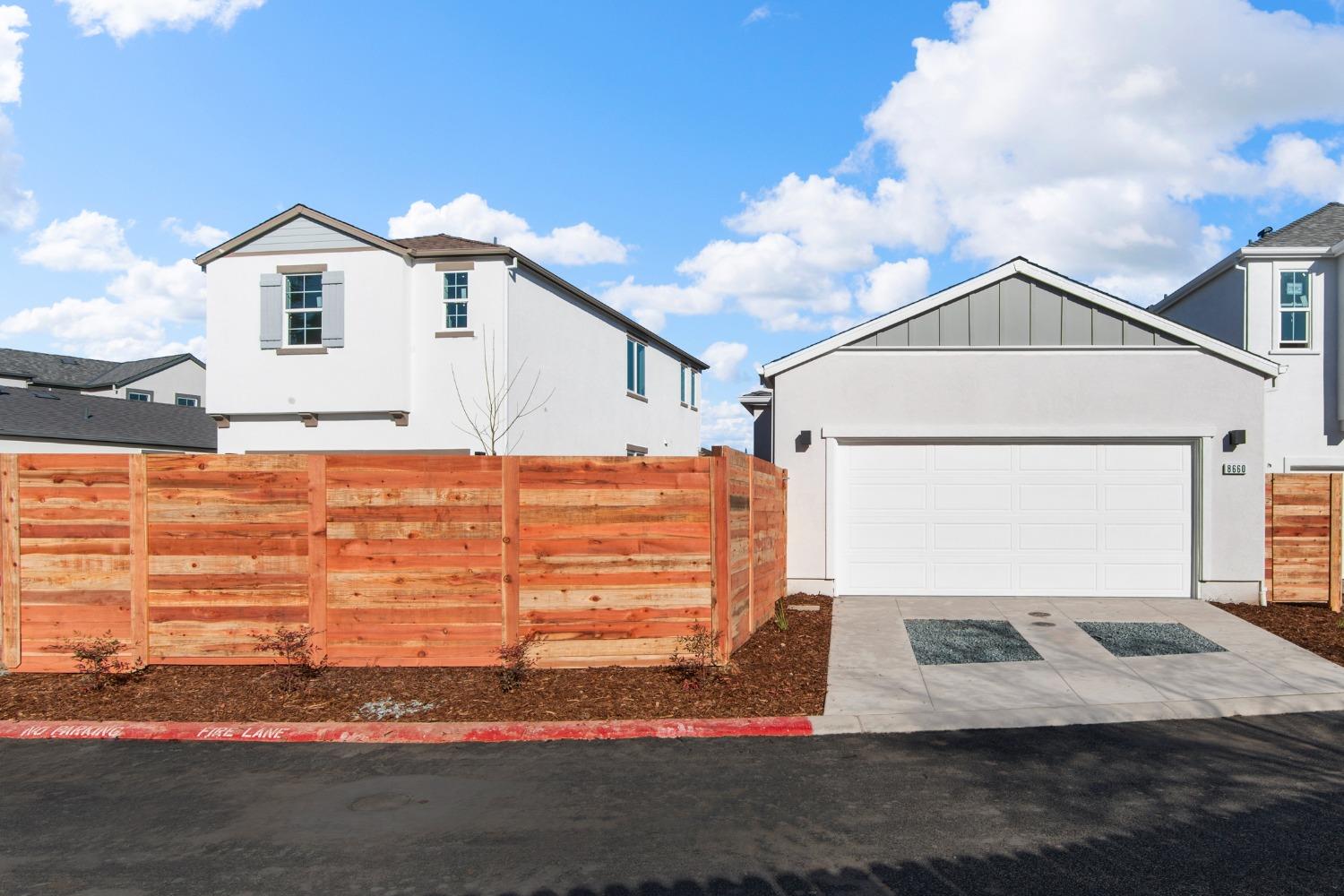 Detail Gallery Image 31 of 35 For 8660 Starburst Way, Sacramento,  CA 95823 - 3 Beds | 2 Baths