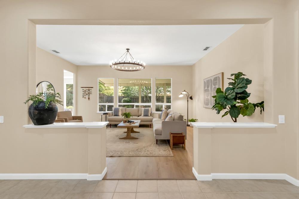 Crestwood Way, Rocklin, California image 4