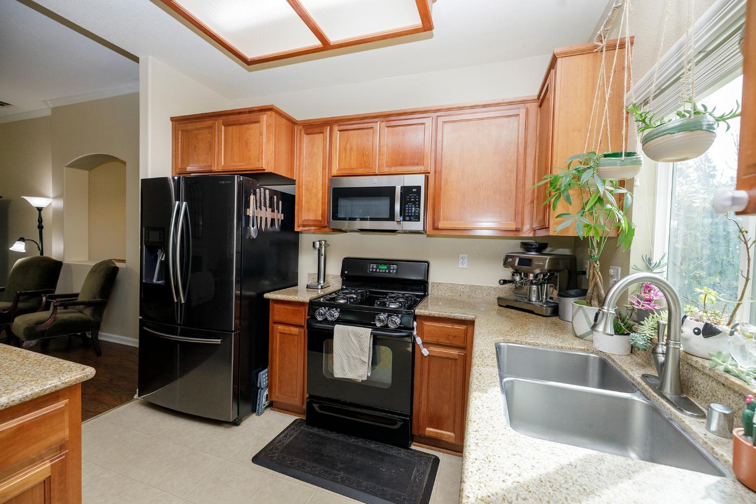 Detail Gallery Image 31 of 79 For 4303 Pimentel Dr, Denair,  CA 95316 - 4 Beds | 2 Baths