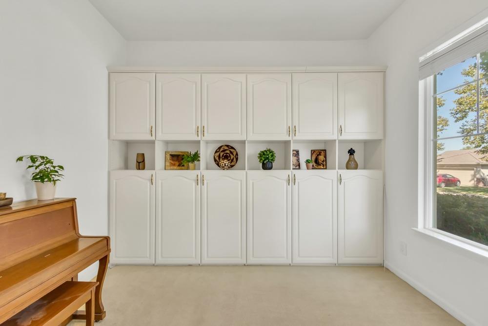 Crestwood Way, Rocklin, California image 18