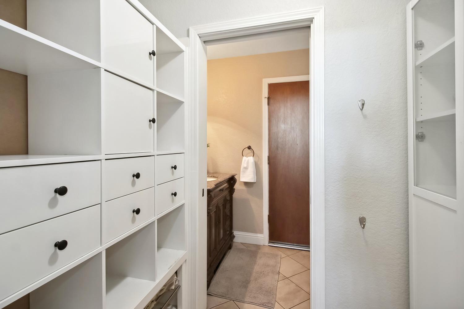 Detail Gallery Image 57 of 99 For 4117 Thistledown Dr, Fair Oaks,  CA 95628 - 4 Beds | 3/1 Baths