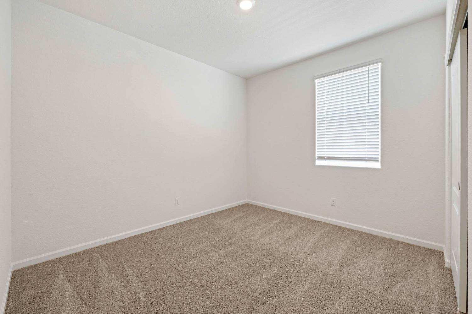 Detail Gallery Image 7 of 10 For 10447 Joel Ct, Stockton,  CA 95212 - 3 Beds | 2 Baths
