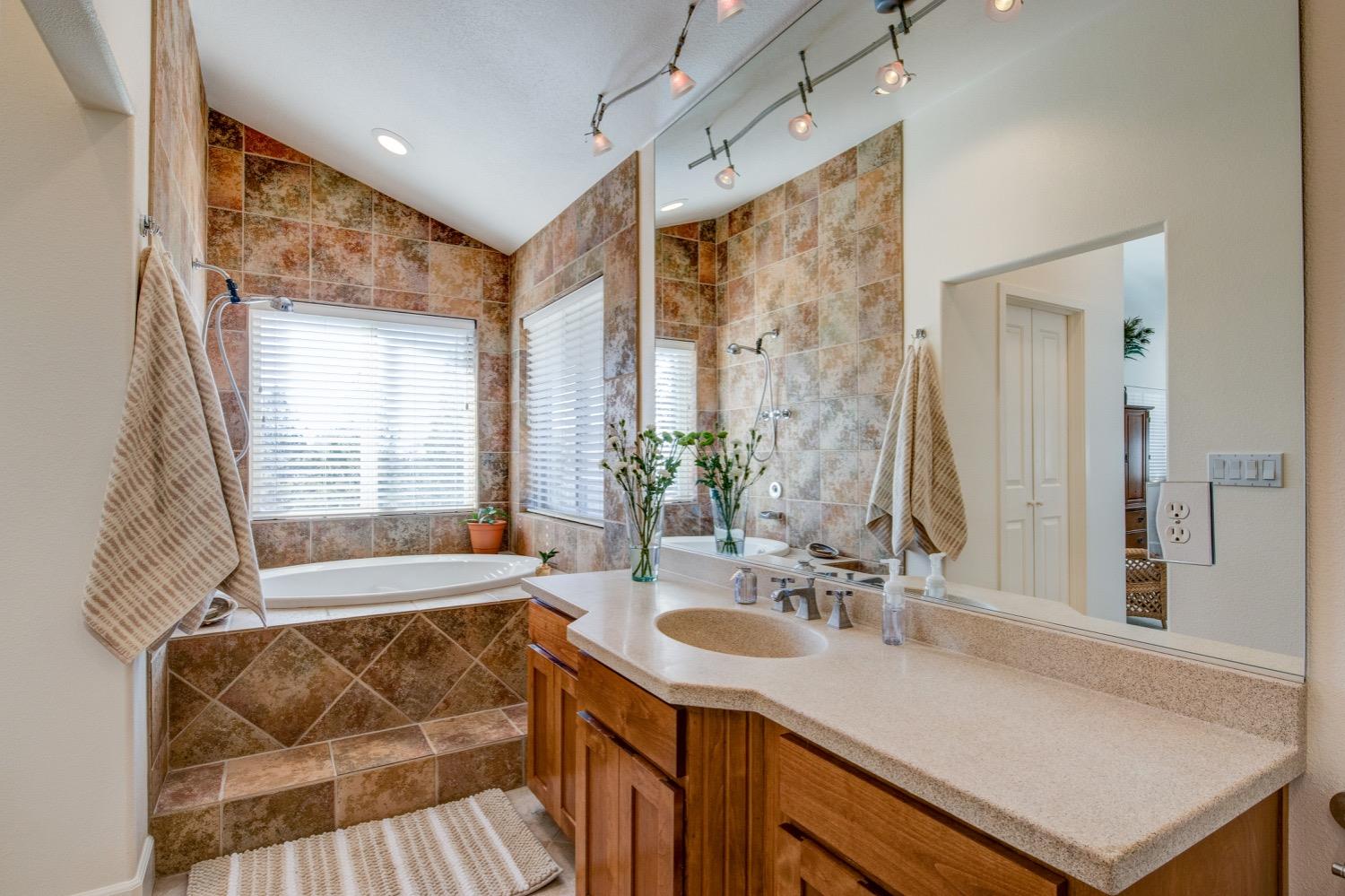 Detail Gallery Image 48 of 99 For 19277 Cedar Pines Dr, Fiddletown,  CA 95629 - 1 Beds | 2/2 Baths